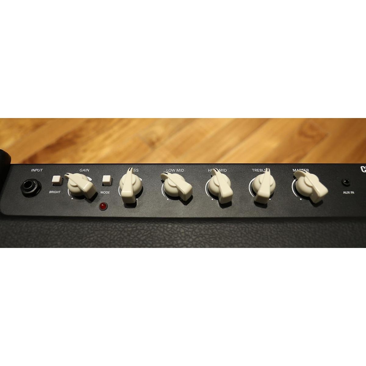 CM 150B Bass Combo 150 Watt CM 150B Bass Combo 150 Watt