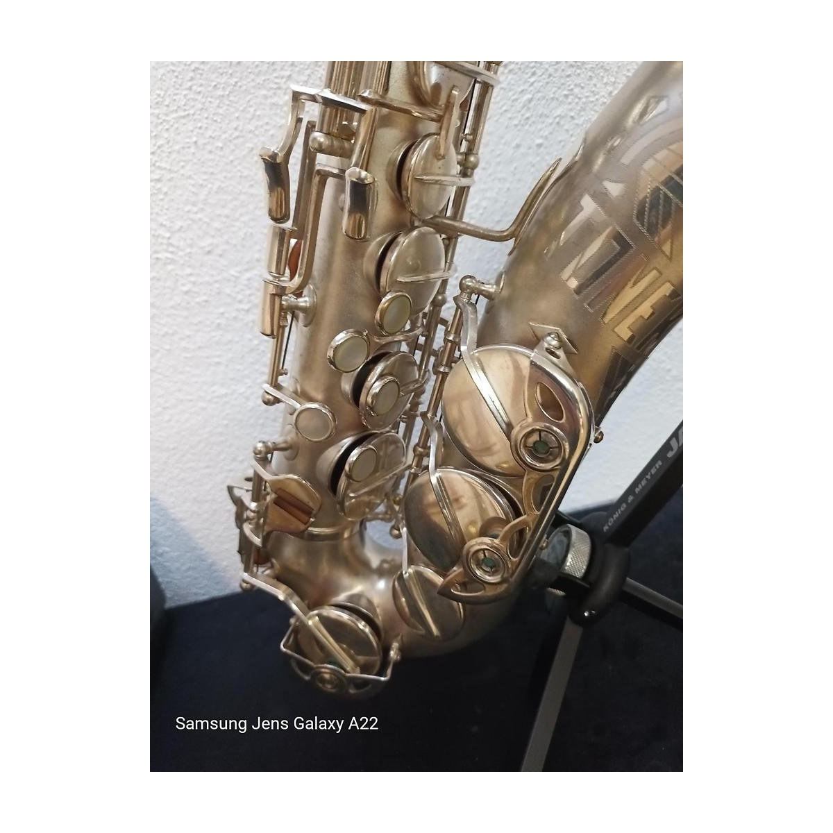 Altsaxophon Toneking SNr L7096 mit Koffer Altsaxophon Toneking SNr L7096 mit Koffer