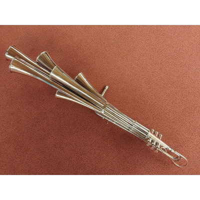 Schalmei Bariton B&S aufrecht Schalmei Bariton B&S aufrecht