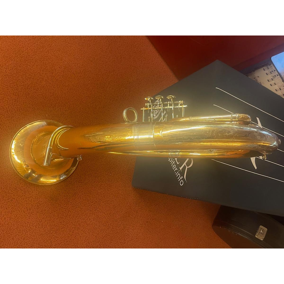 Tenorhorn Melton Spezial mit Koffer Tenorhorn Melton Spezial mit Koffer