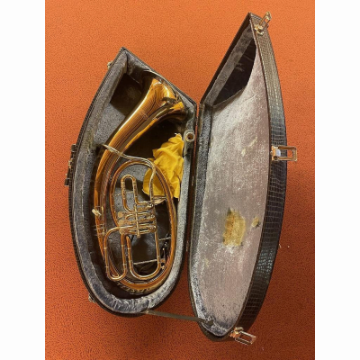 Tenorhorn Cerveny 721 Lack mit Koffer